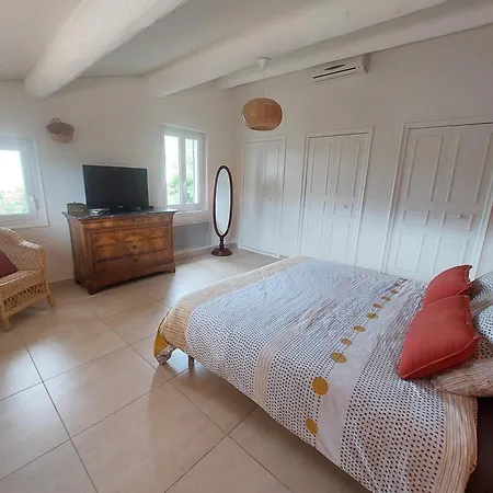 Le Point Sublime - De Charme A La Romaine Villa